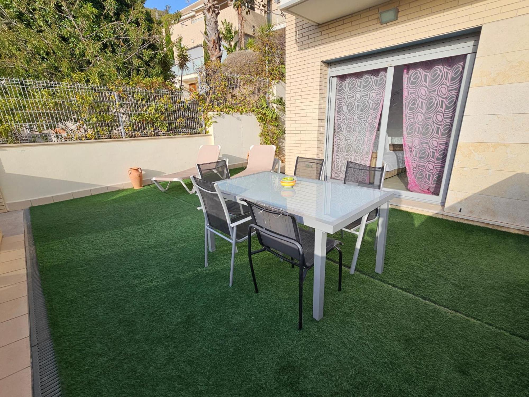 Duplex Moderno 3 Hab Parking, Vistas Al Mar Y Terraza Apartment Sitges Luaran gambar